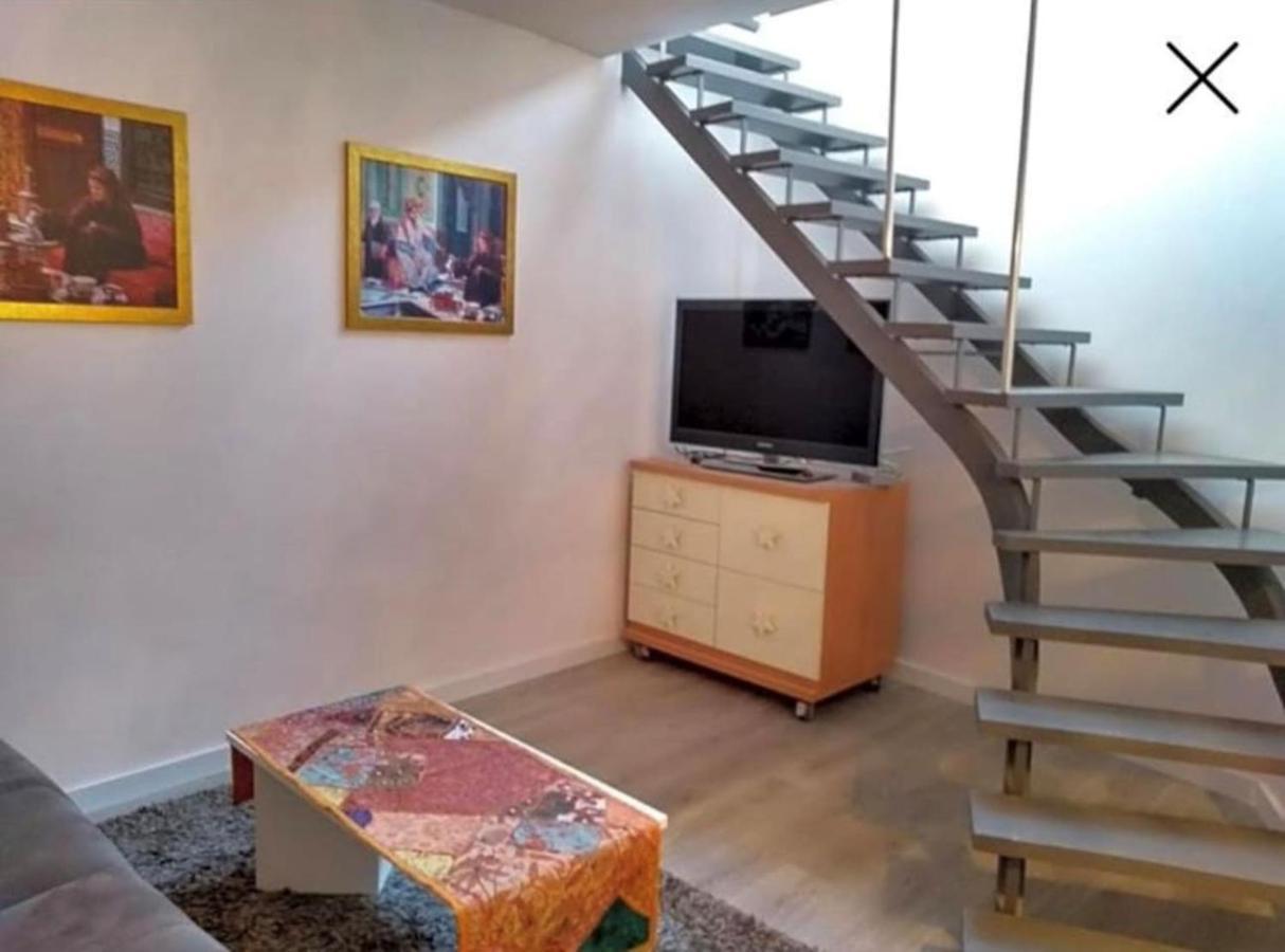 Apartamento totalmente reformado en 1ª linea Palamós Exterior foto