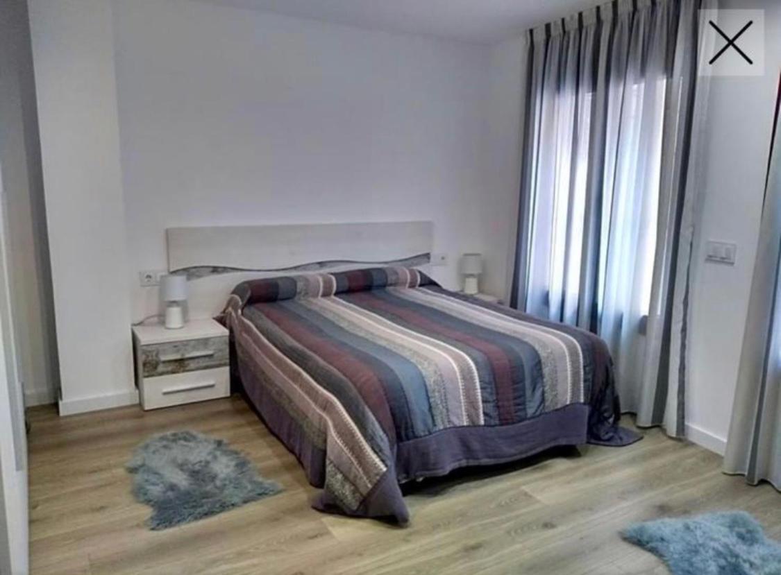 Apartamento totalmente reformado en 1ª linea Palamós Exterior foto